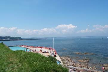 Shoalstone's open-air salt-water swimming pool is just down the road (the pool is only open in the summer months).