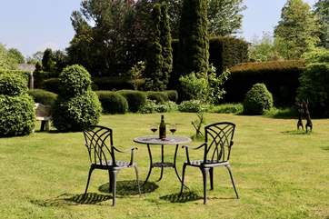 As well as the meadow and terrace outside the Pump House, you have this beautiful additional adjacent garden to enjoy all to yourselves.