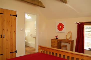 The master bedroom has an en suite shower-room.