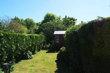 Looking towards the end of the garden.