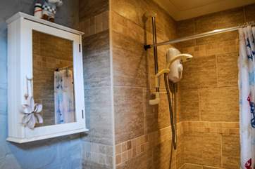 The shower-room.
