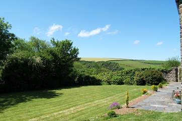 The enclosed sunny garden.
