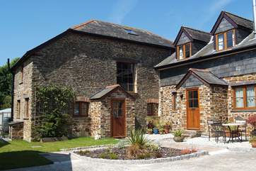 The sunny courtyard.