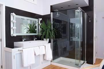 The first floor double bedroom has en suite facilities and a separate WC.