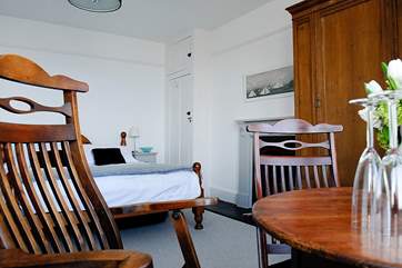 The master bedroom boasts glorious sea views (Bedroom 1).