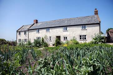 River Cottage HQ is nearby - between Axminster and Lyme Regis. Book a cookery course or a unique dining experience.