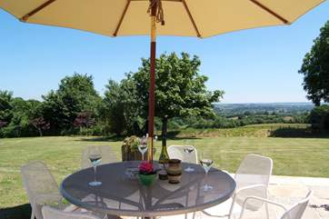 The patio enjoys sunshine throughout the day and is very private as it is to the side of the cottage.