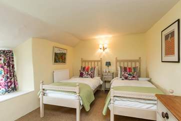 This is the same room when it has been prepared as a twin room for guests. Just let the owner know what you prefer and it will be set up as you wish.