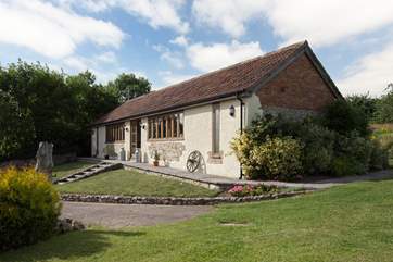 The cottage is single-storey and has accessible access to the front and the rear.