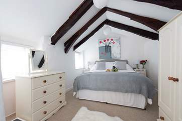 The double bedroom has an en-suite shower-room.