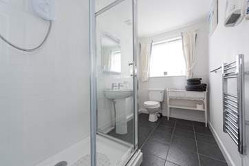 The ensuite shower-room.
