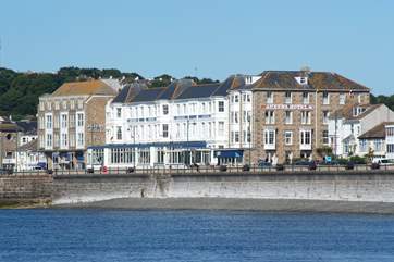 The Queens Quarters is within the Queens Hotel on the edge of the promenade.