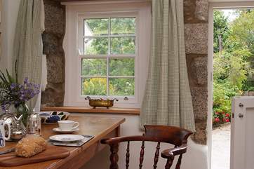 There is a stable-door straight into the dining-area.