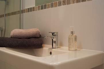 The modern shower-room.