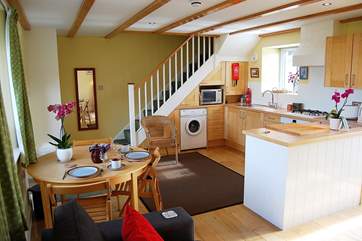 The kitchen-area is very well-equipped.