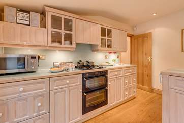 Another view of the kitchen. There is plenty of storage space for all the equipment and for your provisions too