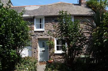 The front of this pretty fishermen's cottage.
