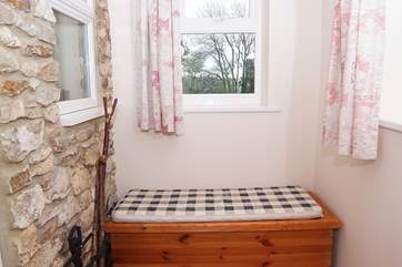 The cottage has a welcoming entrance where you can keep your walking boots and wellies.