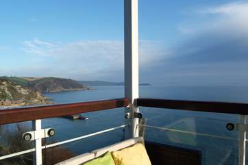 The far reaching view along the coast to Gribben Head and beyond.