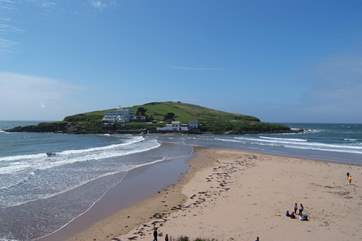 Bigbury on Sea has a wonderful beach and is only a short drive away.