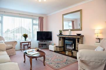 Plenty of room for all to relax in the comfortable lounge area