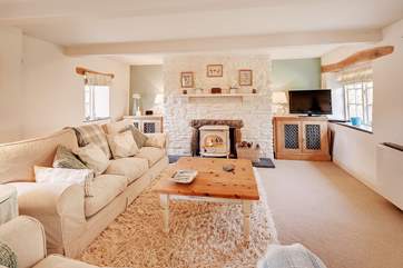 This is an attractive, spacious cottage.