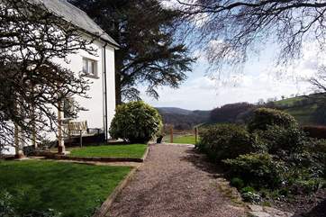 Another view past the front door to show the incredible view.