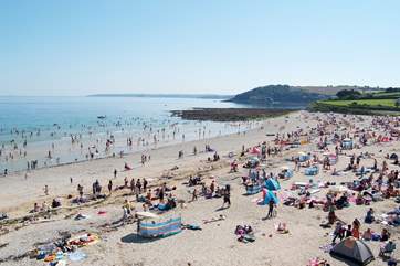 Gyllyngvase beach is only a mile away and has a popular beach cafe/bistro, lifeguards throughout the season and water sports tuition.