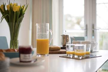 Lazy family meals can be enjoyed on holiday.