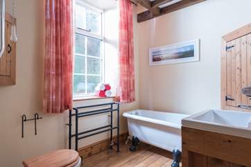 The family bathroom on the ground floor.