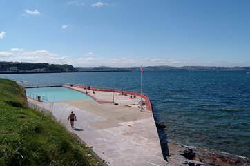 The locally renowned open-air Shoalstone salt-water swimming pool.