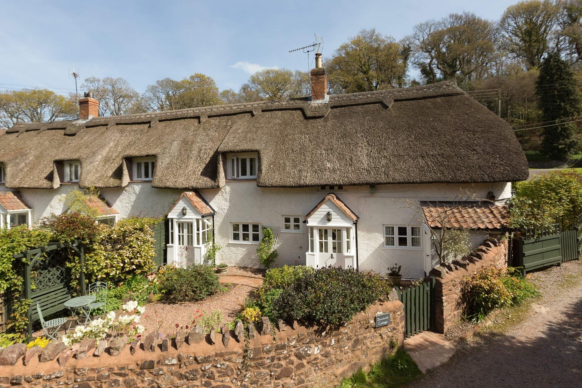 Brookside Cottage, Holiday Cottage Description Classic Cottages