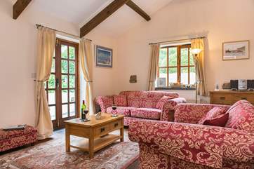 The sitting-area is the ideal place to relax and unwind.