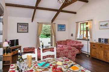 Looking back from the kitchen-area.