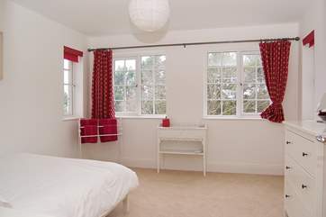 The double bedroom.