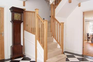 The entrance hall.