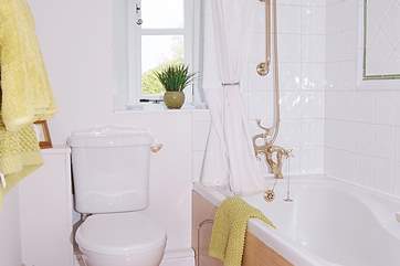 This is the en suite bathroom.