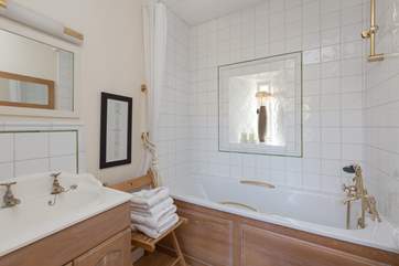 This is the main bathroom.