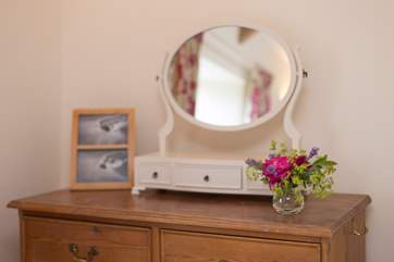 Little touches make all the difference and you will feel very welcome staying here.