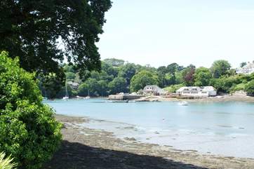 With high or low tide, this is a great place to spot the local birdlife on the river from the end of the garden.