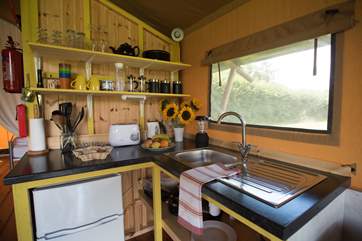 Celandine's kitchen-area complete with hot and cold water to the kitchen sink, an electric kettle, toaster and a fridge/freezer!