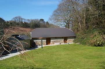 Shuffley Barn is a cute single-storey detached stone cottage.