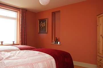 Bedroom 1 with 'zip and link' beds.