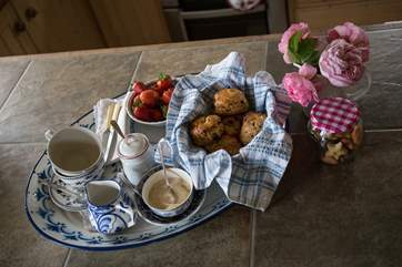 A very warm welcome awaits you at this delightful cottage, there are even treats for your dear dog!