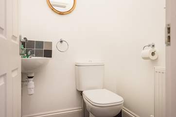 The extra loo by the kitchen is very handy.