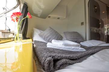 Lovely linens are provided.