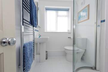 The shower-room.