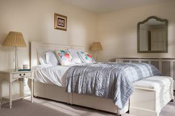 Bedroom 1 has a superking size bed (6').