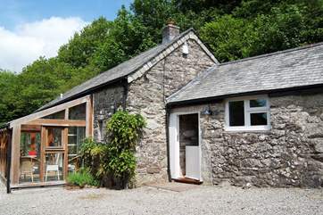 The exterior of this welcoming cottage.