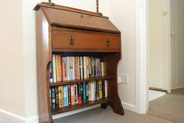 Plenty of books to read at Cardwen Farmhouse.